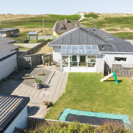 Villa Fantastically Located With 100m To The Hvide Sande